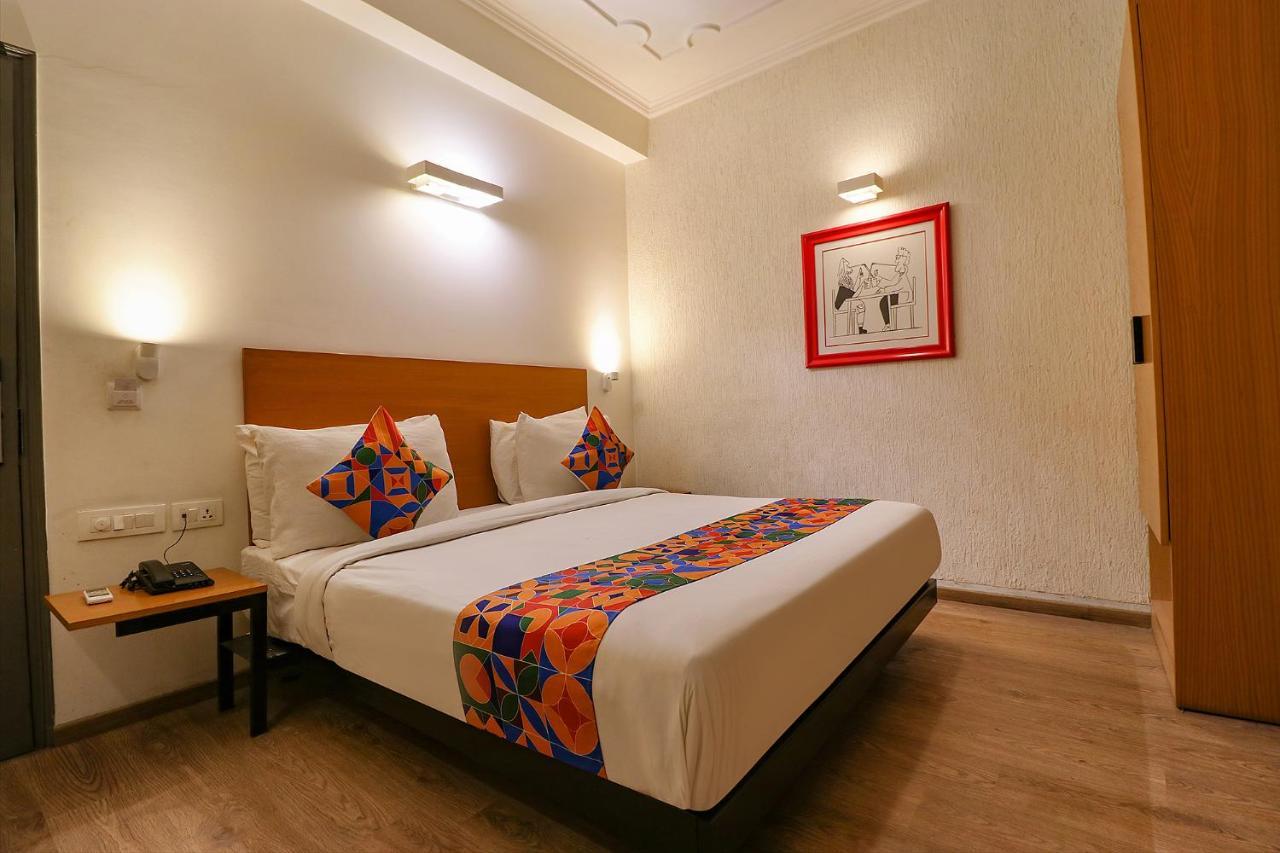FabHotel Lord Inn Neu-Delhi Exterior foto