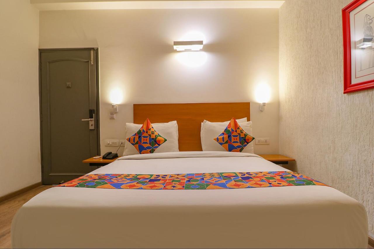 FabHotel Lord Inn Neu-Delhi Exterior foto