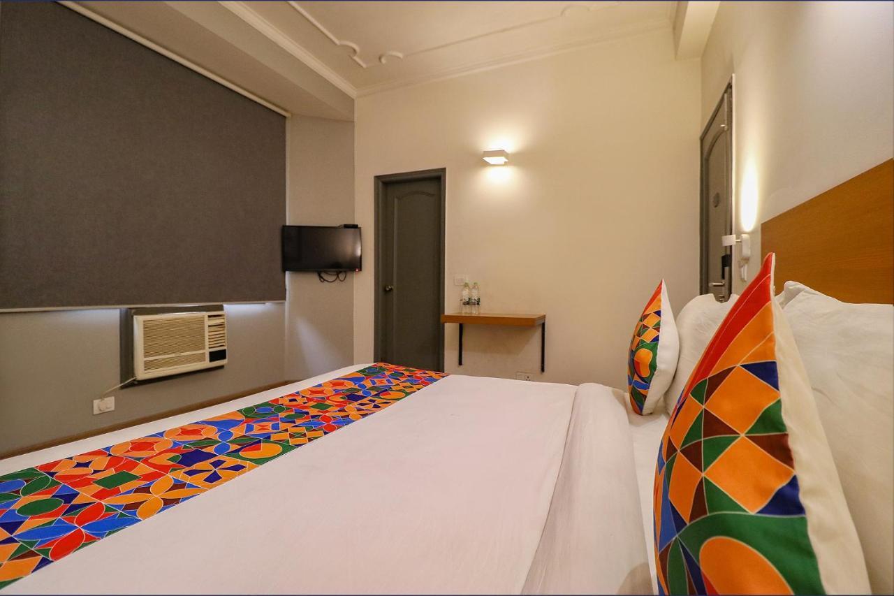 FabHotel Lord Inn Neu-Delhi Exterior foto