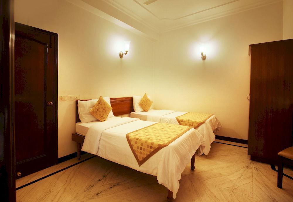 FabHotel Lord Inn Neu-Delhi Exterior foto