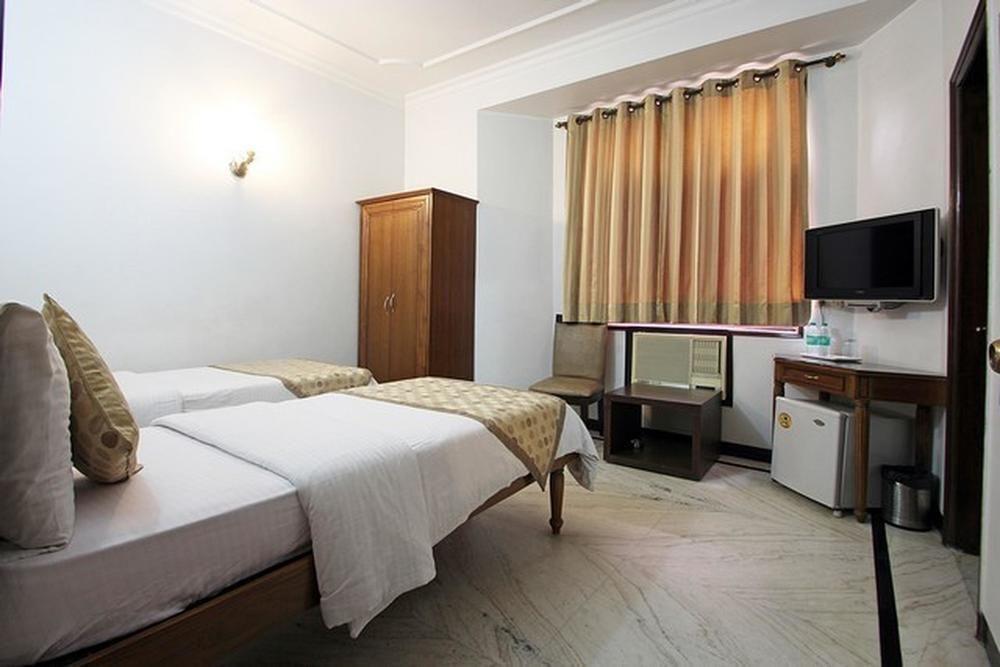 FabHotel Lord Inn Neu-Delhi Exterior foto