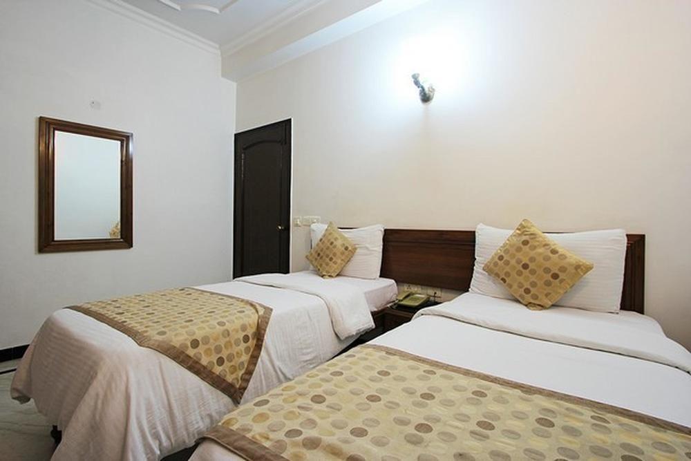 FabHotel Lord Inn Neu-Delhi Exterior foto